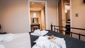 2 makuuhuonetta, ilmainen Wi-Fi, vuodevaatteet