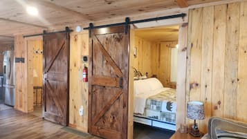 2 makuuhuonetta, Wi-Fi, vuodevaatteet