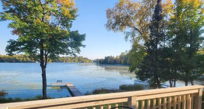Lakefront Cabin on Snowmobile/UTV Trails