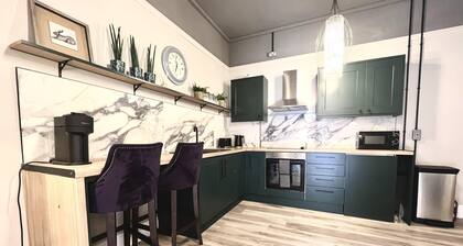 CentralEllesmere - Sleeps4 - Parking - PetFriendly