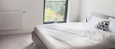 2 Schlafzimmer, WLAN, Bettwäsche, Rollstuhlgeeignet