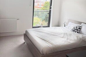 2 Schlafzimmer, WLAN, Bettwäsche, Rollstuhlgeeignet