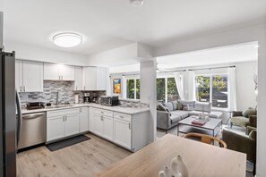 House | 4 bedrooms - The Solstice by Boutiq (Lake Ozark)