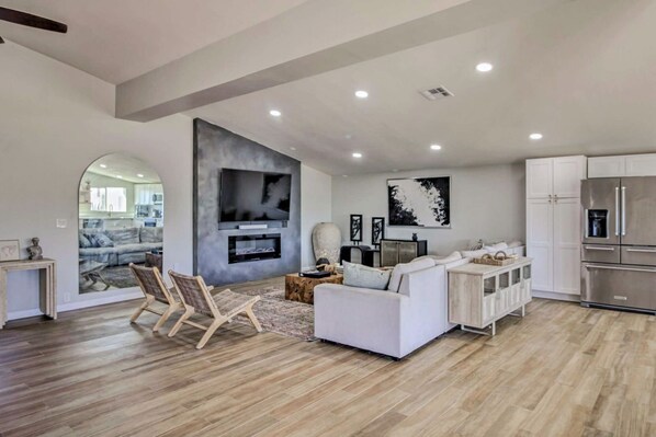 تلفزيون ذكي، مدفأة