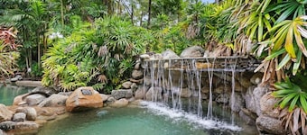 Trinity Links Resort- Luxury Tropical Retreat with Pools, Spa & Golf Course Views