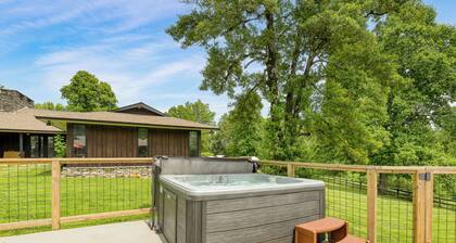 Amber Escape by AvantStay | 3 Unique Spaces + Pool