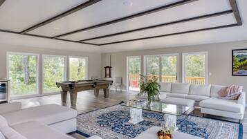 Smart TV, video games, table tennis