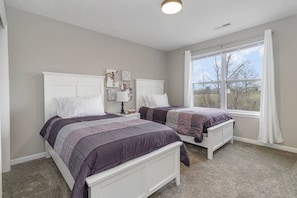 3 bedrooms, iron/ironing board, travel crib, WiFi