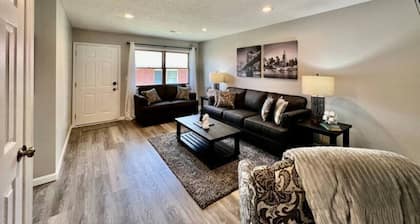 Remodeled 2 BDRM Ranch Attached Home Liberty, TWP