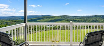 ML258 Slope Side Getaway with Deck