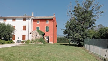 Esterni