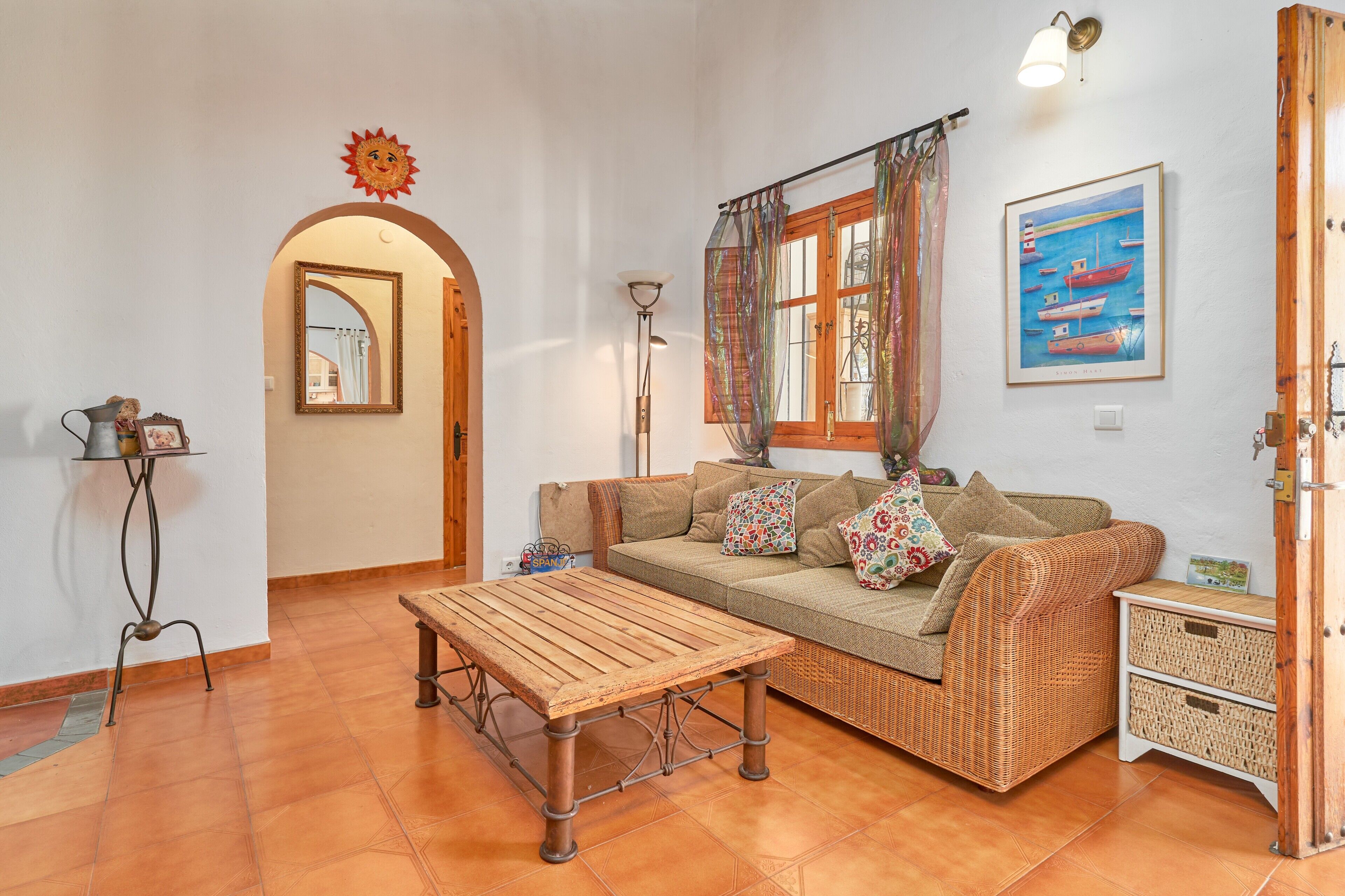 TV, fireplace, stereo