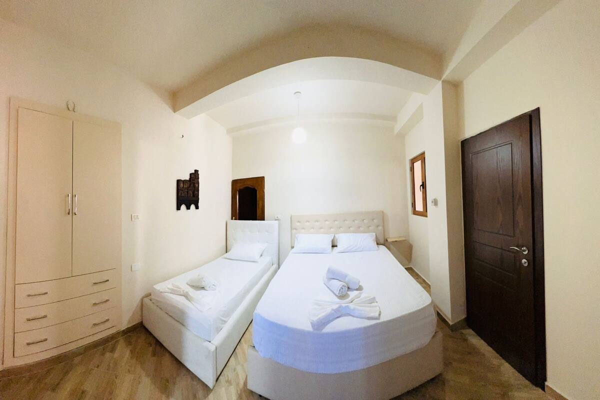 Family Apartment | Iron/ironing board, WiFi (free)