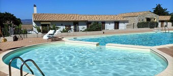 Holiday Home "Villa Vigna" with Sea View, Pool, and Wi-Fi