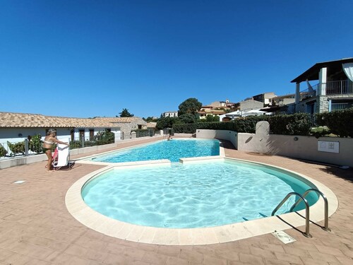 Holiday Home "Villa Vigna" with Sea View, Pool, and Wi-Fi