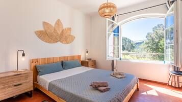 4 soveværelser, skrivebord, strygejern/strygebræt, gratis Wi-Fi