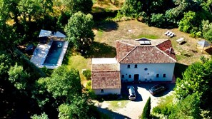 Exterior - Mon Gîte en Provence - Fantastic Villa with Pool, Grand Piano and Fireplace in the Green Provence (Salernes)