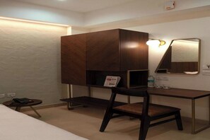 Habitació Deluxe | Planxa i posts de planxar, llits addicionals i wifi gratuïta 