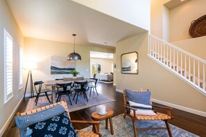 Interior - Luxurious 3 Bedroom with Hot Tub in Serene Sonoma Oasis (Sonoma)