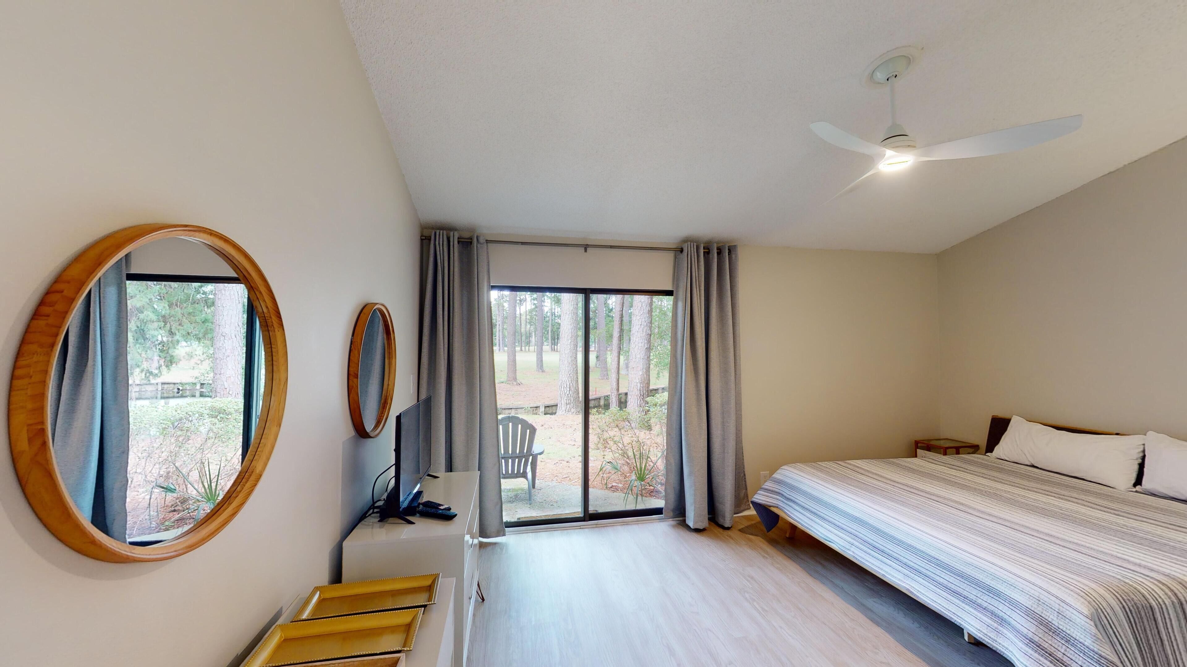 3 bedrooms, internet, bed sheets