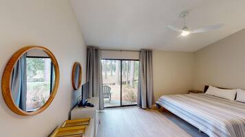 3 bedrooms, internet, bed sheets