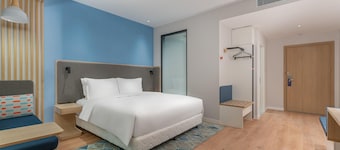Holiday Inn Express Dandong City Center