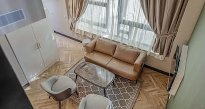 High-end boutique apartment near city center!