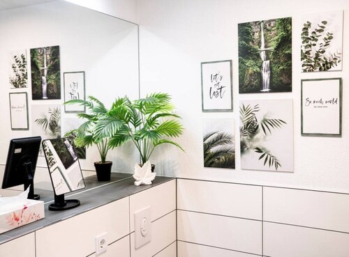 Premium Studio 1 Min to HBF