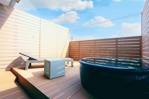 Quarto, para não fumantes (1-4 pax, w/open air bath, seaside) | Wi-Fi de cortesia
