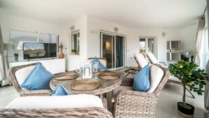 Dining - Murcia Vacations`s Apartments 2, Two-bed apartm... (La Torre Golf Resort)