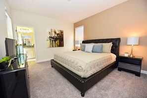 5 bedrooms, iron/ironing board, WiFi, bed sheets