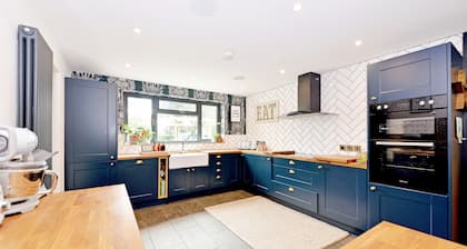 Stunning, luxury country house