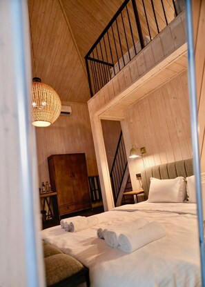 Family Cottage | Living area - Chateau Vartsikhe  (Sairme)