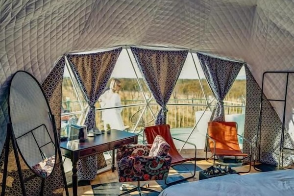 Habitación doble Prestigio, 1 habitación, vista al viñedo | Área de sala de estar