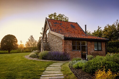 Granary Cottage, Thorington