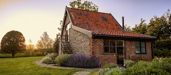 Granary Cottage, Thorington