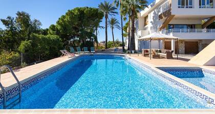 Urban Elegance by Fidalsa