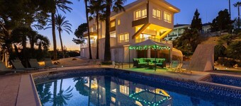 Urban Elegance by Fidalsa