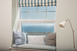 Interior - An apartment that sleeps 4 guests  in 2 bedrooms (St Ives)