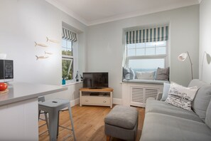 Smart TV - An apartment that sleeps 4 guests  in 2 bedrooms (St Ives)