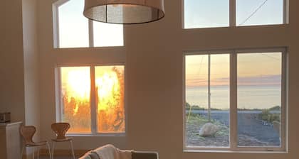 Cow Bay Life - Sunrise Stays, Osbourne Head, Cow Bay