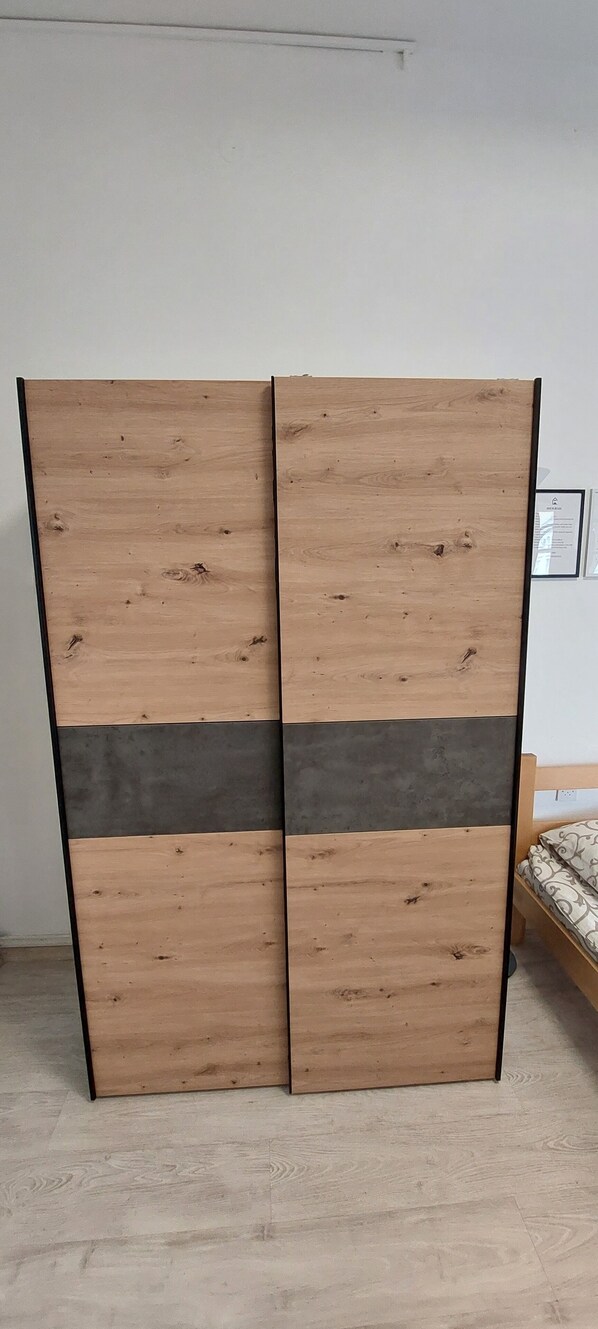 Gemeinsamer Basic-Schlafsaal, Mehrere Betten