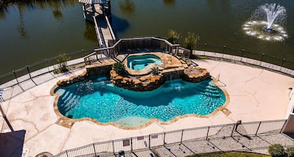 Beachfront Haven: Scenic Views and Community Pool for Your Enjoyment