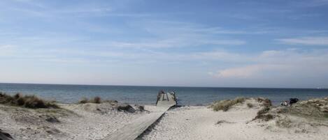 Solsenger og strandhåndklær