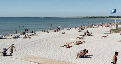 Modern Luxury Beach Retreat Just Steps From The White Sandy Beach Of KĂ€mpinge!