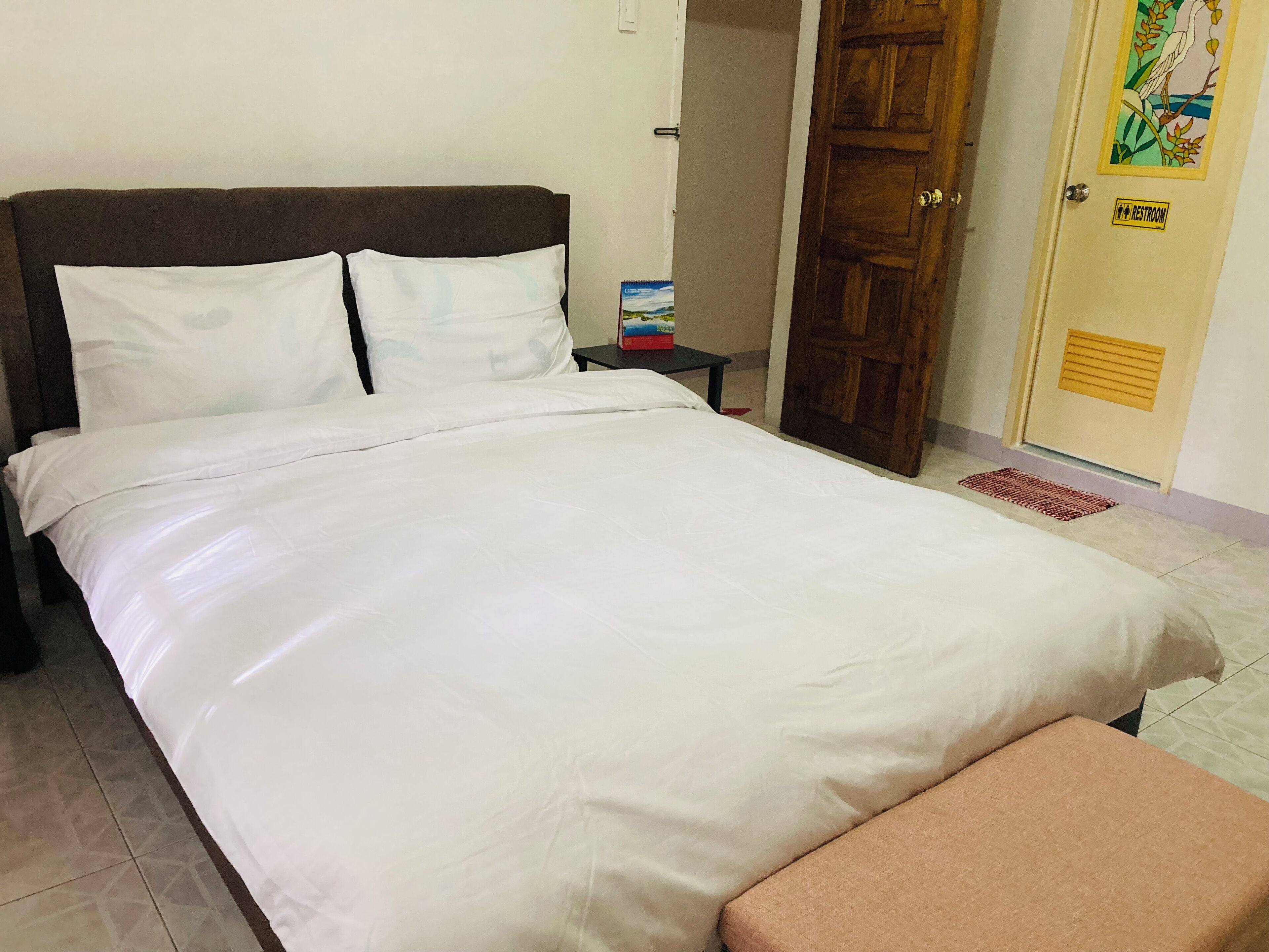 Executive Room | Individually furnished, desk, free WiFi, bed sheets