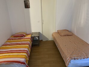 2 Schlafzimmer, Bügeleisen/Bügelbrett, kostenloses WLAN, Bettwäsche