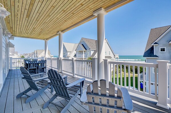 Property grounds - Seaside Haven: Ocean Views, Hot Tub, Pool & Beach Access! (North Topsail Beach)