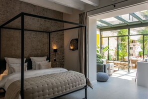 ห้องเอ็กเซกคิวทีฟสวีท | 1 ห้องนอน, ผ้าม่านกันแสง, ห้องเก็บเสียง, เตารีด/โต๊ะรีดผ้า