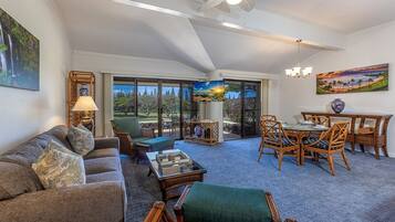 Condo, 2 Bedrooms | Living area | Smart TV